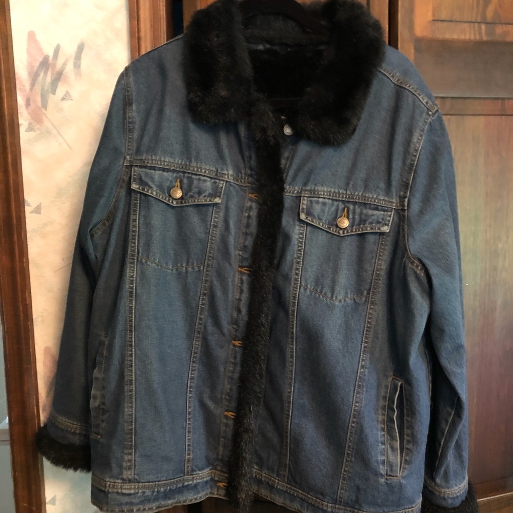 Faux fur lined jeans jacket